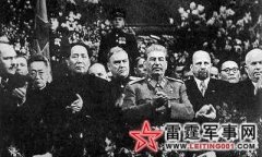 毛泽东首访苏联秘闻：铁轨上发现手榴弹